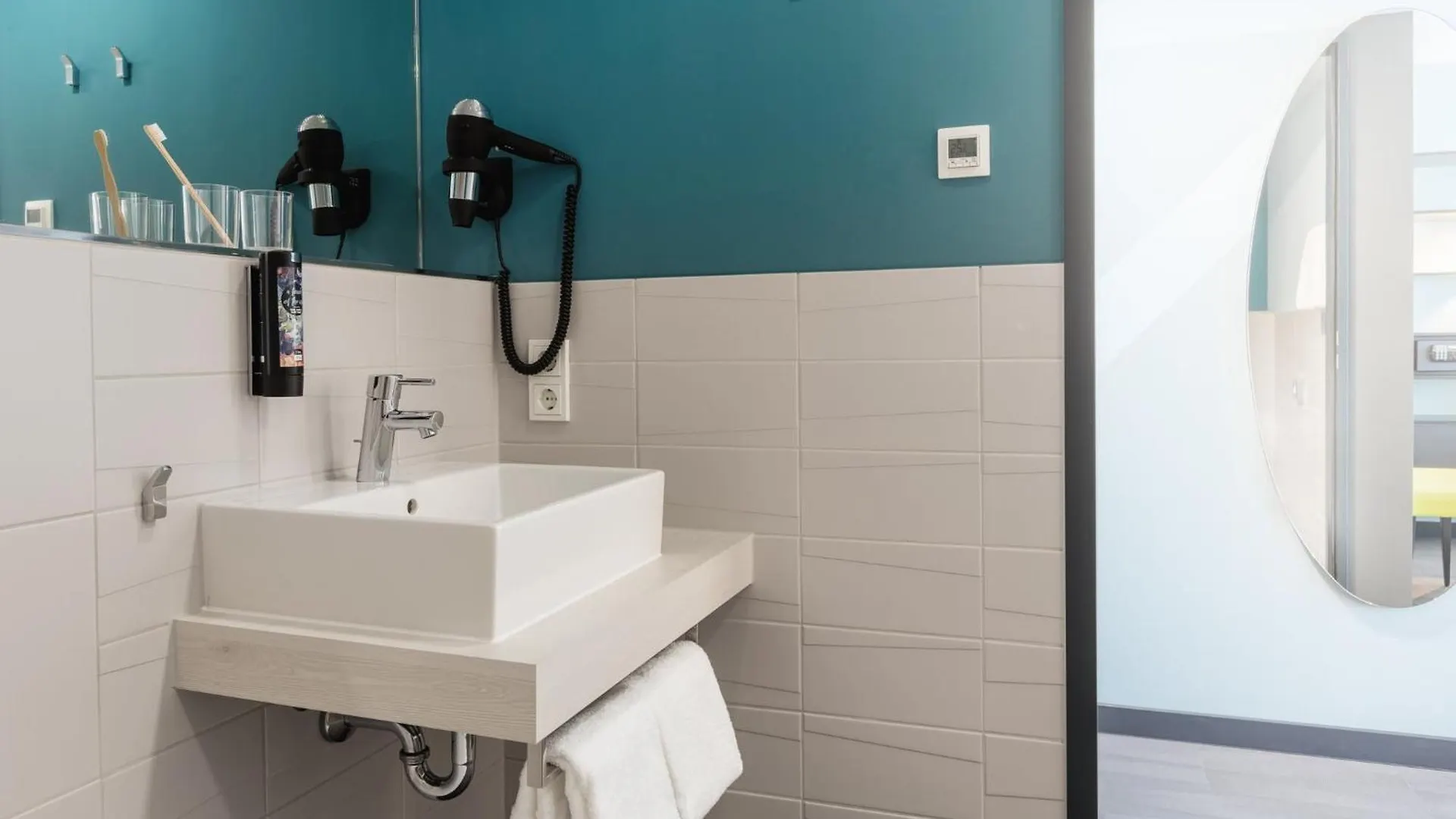 Holiday Inn - The Niu, Seven Dusseldorf Ost By Ihg Hotel