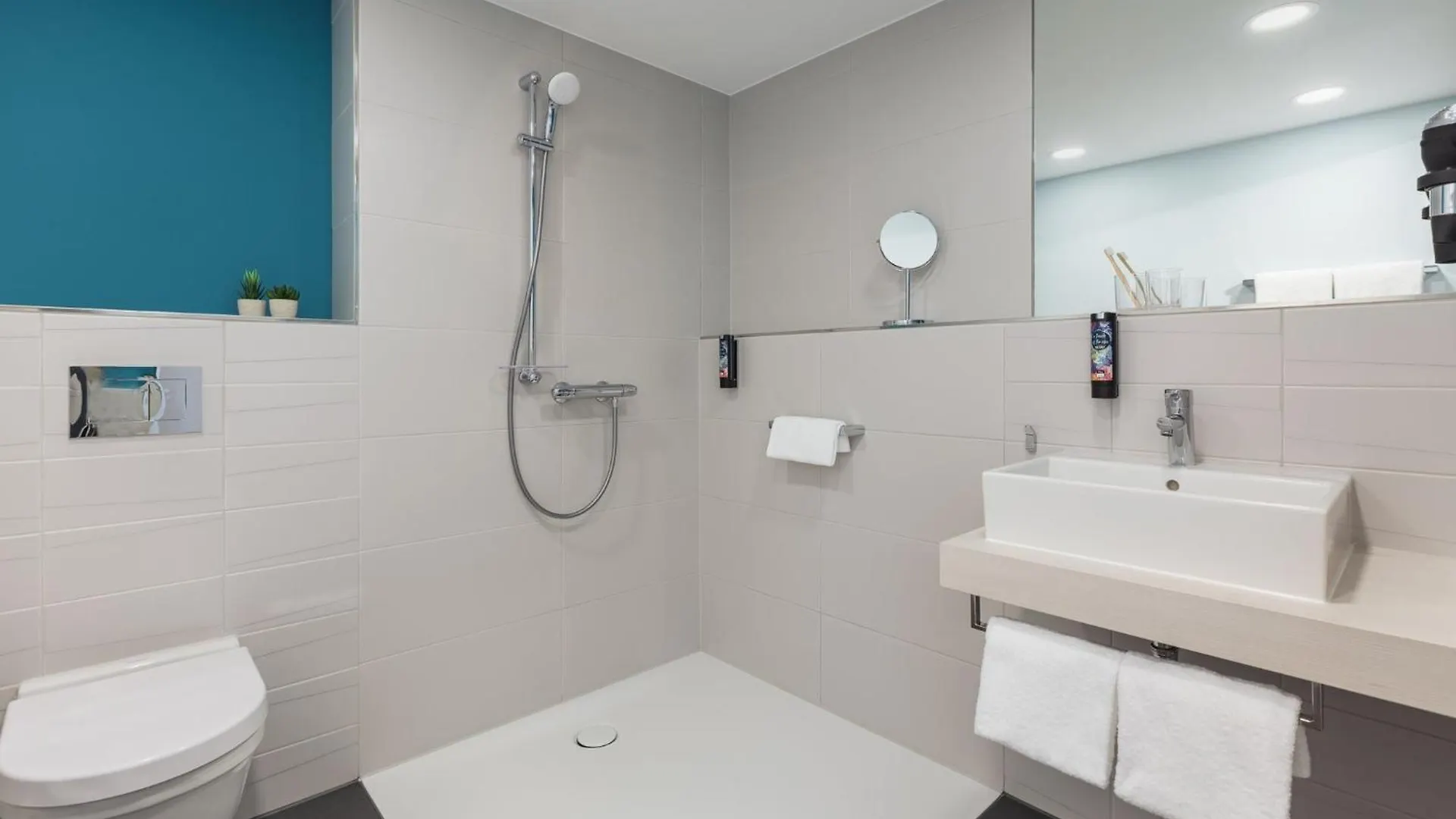 Holiday Inn - The Niu, Seven Dusseldorf Ost By Ihg 3*,  Allemagne