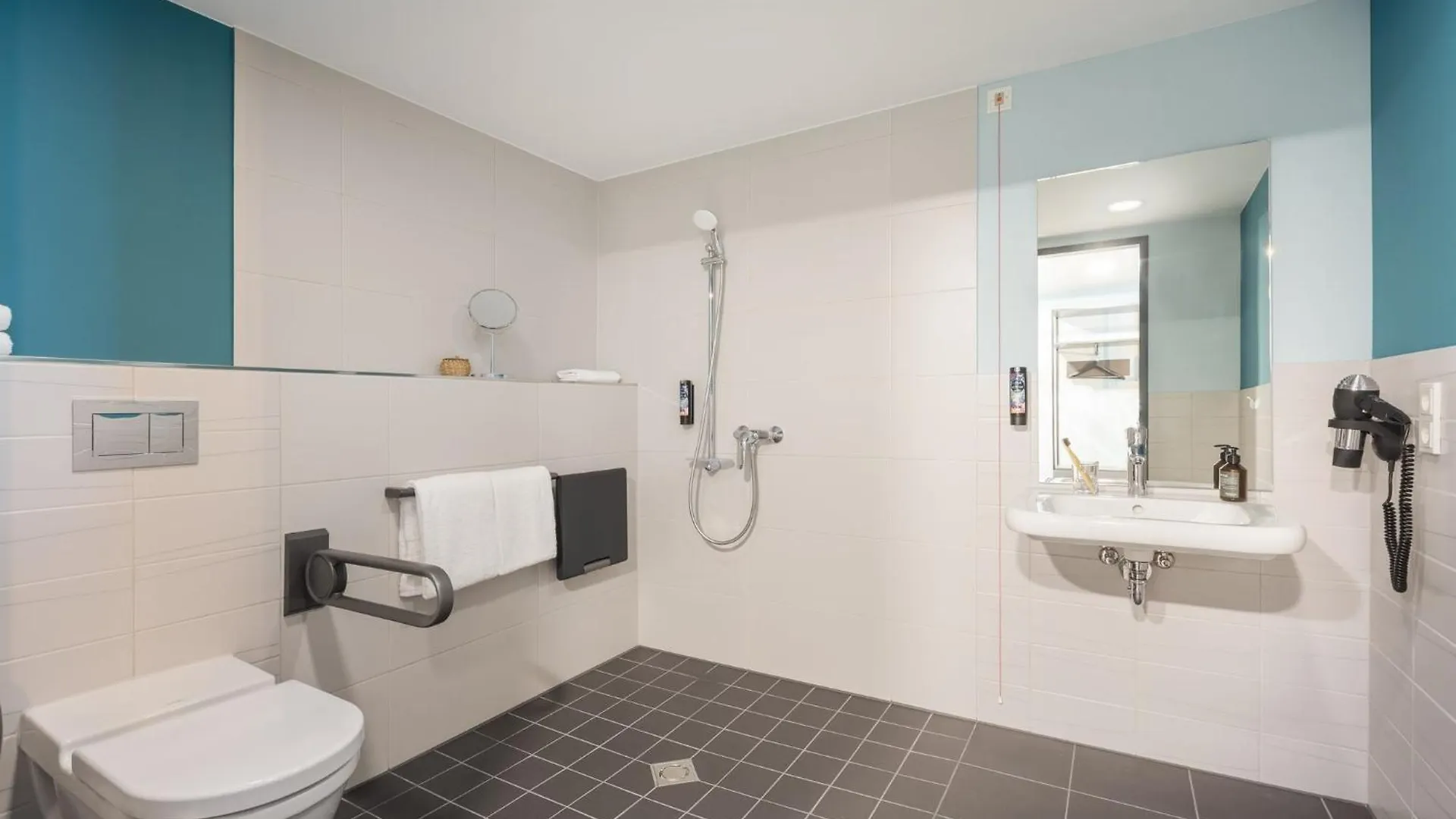 *** Hotel Holiday Inn - The Niu, Seven Dusseldorf Ost By Ihg Allemagne