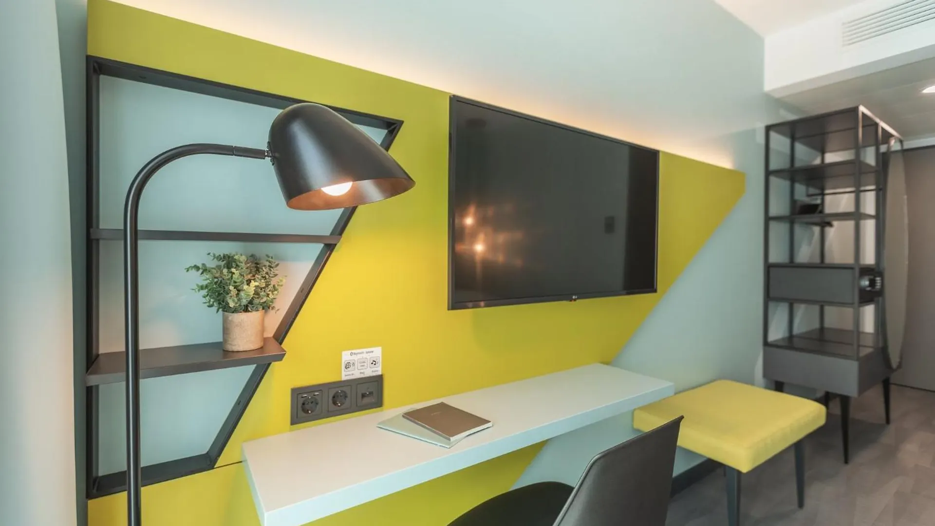 Holiday Inn - The Niu, Seven Dusseldorf Ost By Ihg 3*,  Allemagne